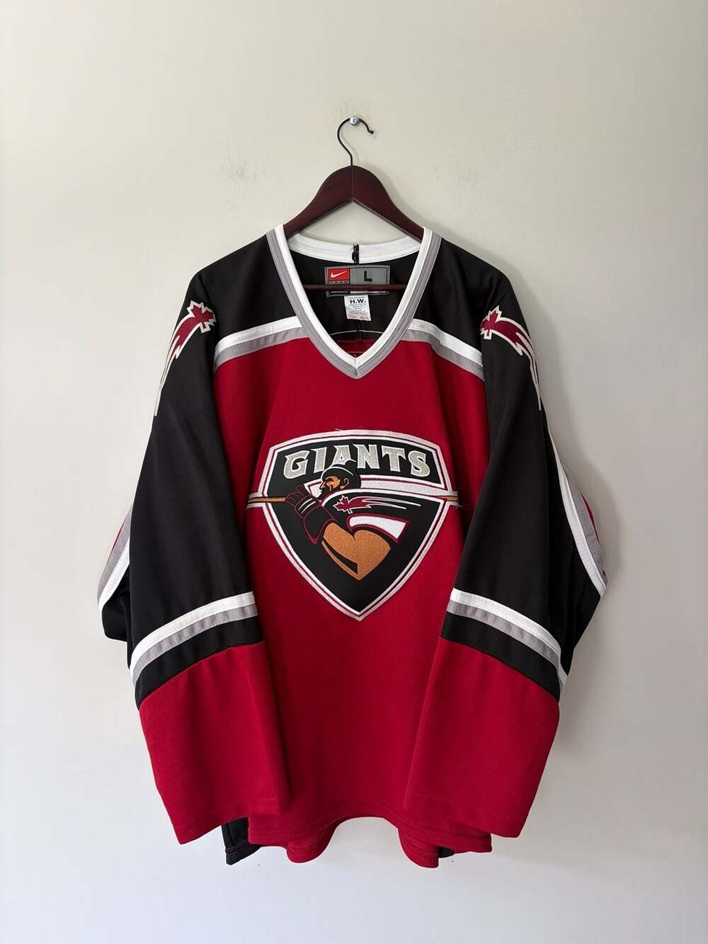 Nike Vancouver Giants WHL Hockey Jersey Size L Red Black